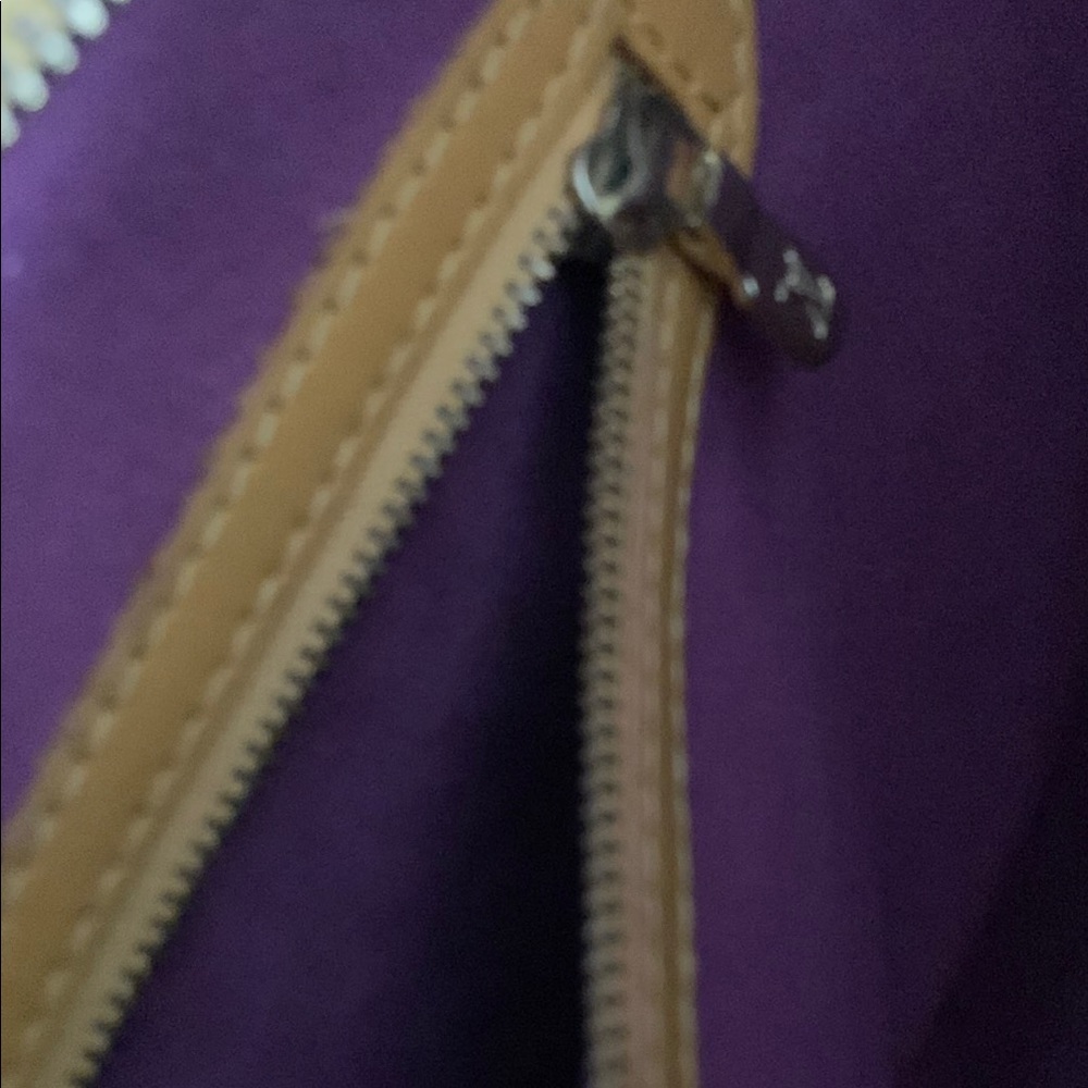 Louis Vuitton  EPI Yellow Purse - Picture 9 of 14